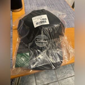 COPY - Titleist hat - black - NEW IN BAG